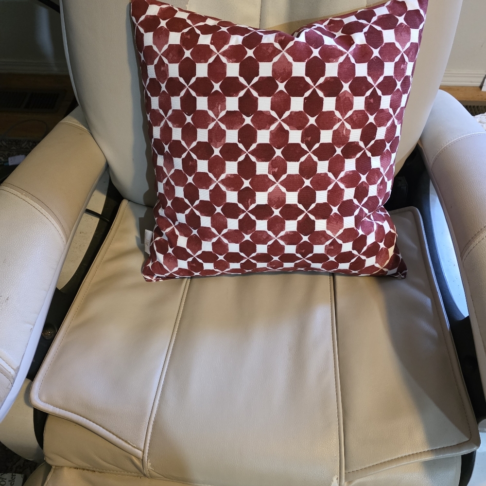 Blue And Red Geometric Pattern Pillows - Picture 4 of 5